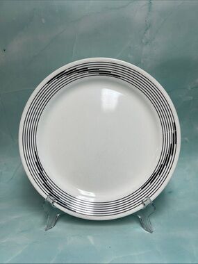 Corelle Optic Black Geometric dinner plate